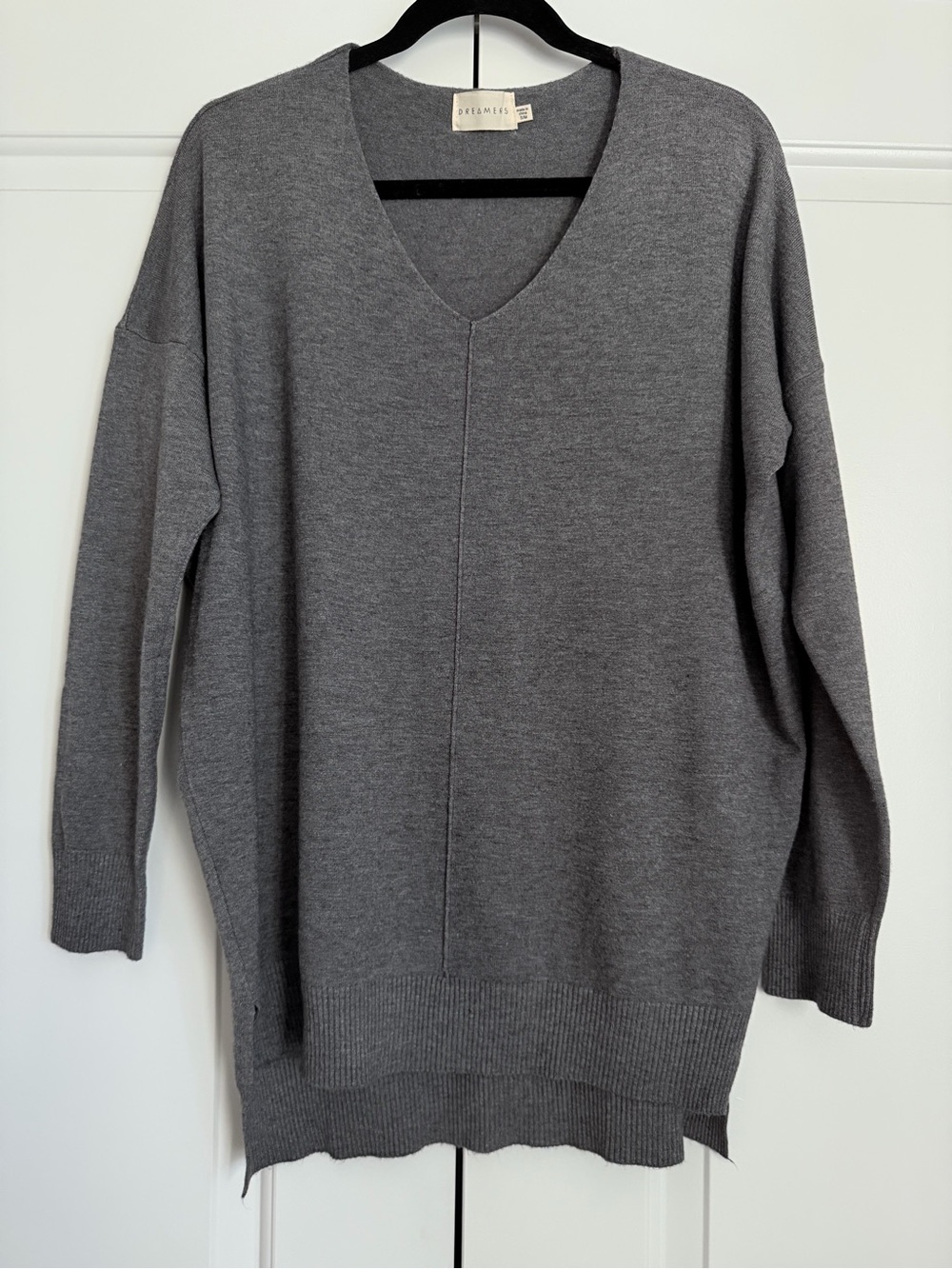 Dreamers Oversized V-Neck Front Stem Tunic Sweater Size S/M